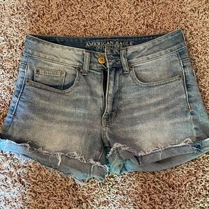 American Eagle, size 2, stretch, Jean shorts